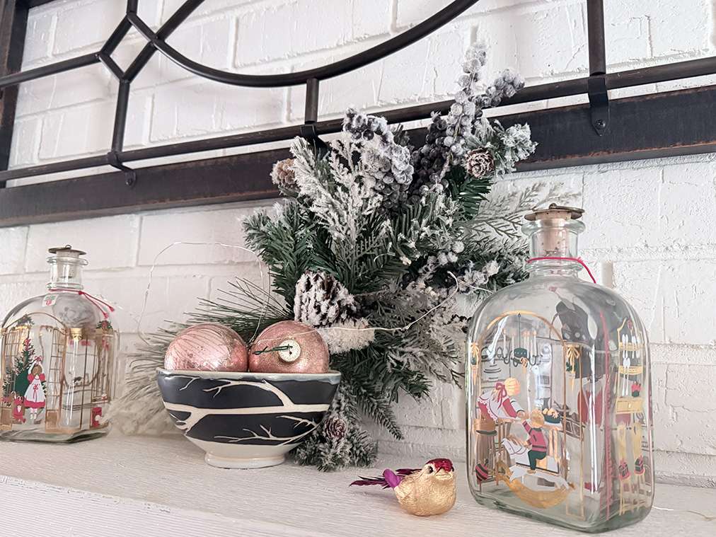 Christmas Mantle 2025